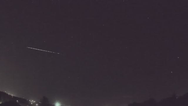 AMS90 meteor