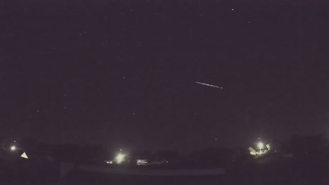AMS90 meteor