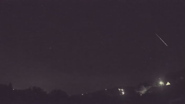 AMS90 meteor