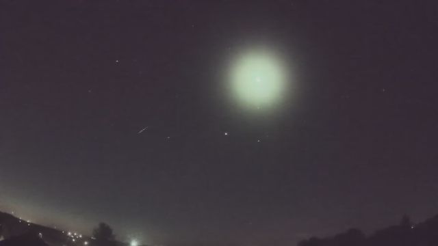 AMS90 meteor