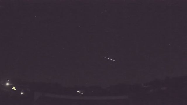 AMS90 meteor