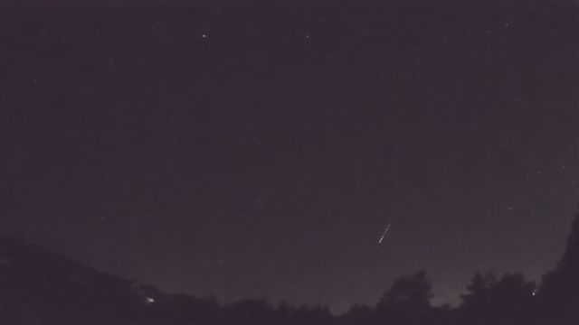 AMS90 meteor
