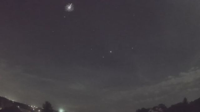AMS90 meteor