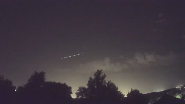 AMS90 meteor
