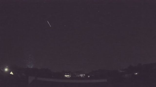 AMS90 meteor