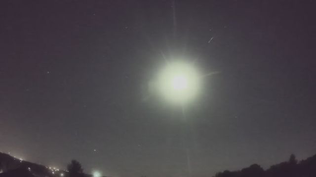 AMS90 meteor