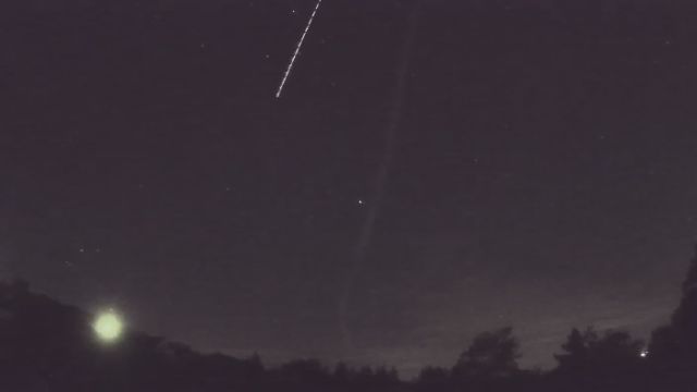 AMS90 meteor
