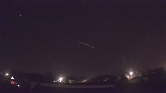 AMS90 meteor