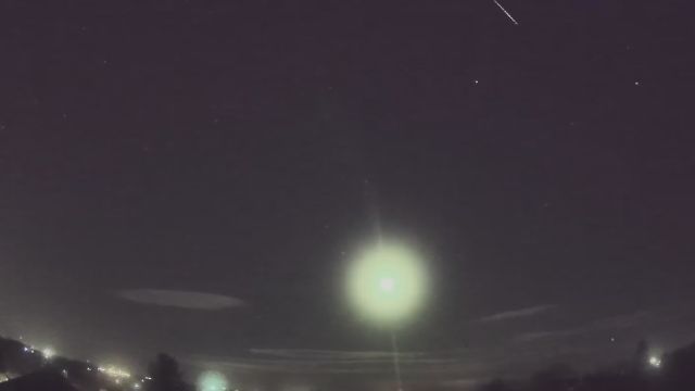 AMS90 meteor