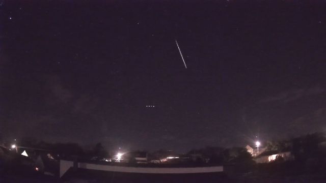 AMS90 meteor
