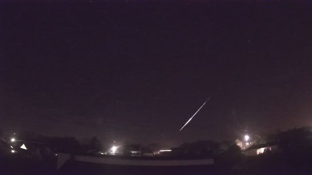 AMS90 meteor