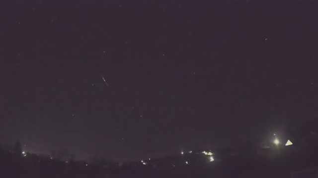 AMS90 meteor