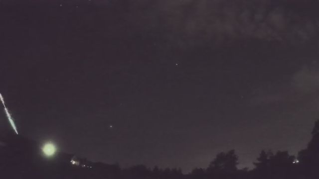 AMS90 meteor