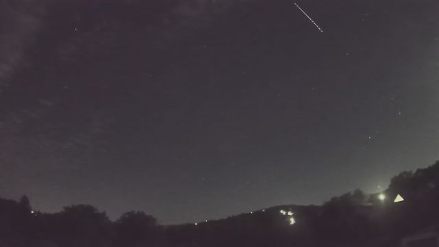 AMS90 meteor
