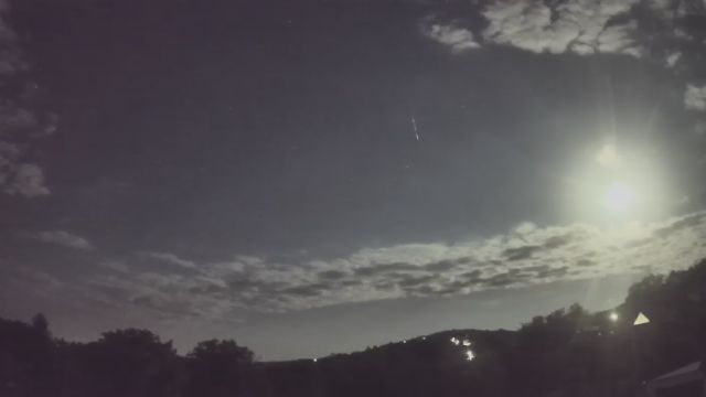 AMS90 meteor