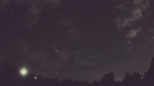 AMS90 meteor