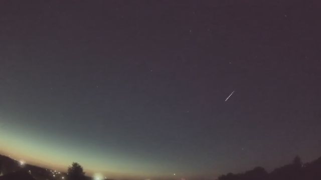 AMS90 meteor