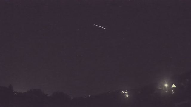AMS90 meteor