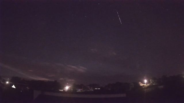 AMS90 meteor