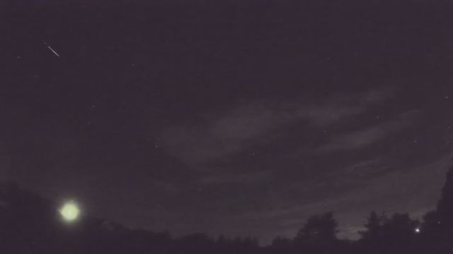 AMS90 meteor