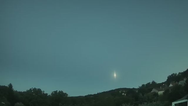 AMS90 meteor