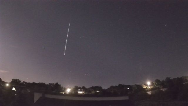 AMS90 meteor