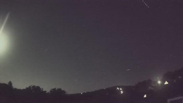 AMS90 meteor