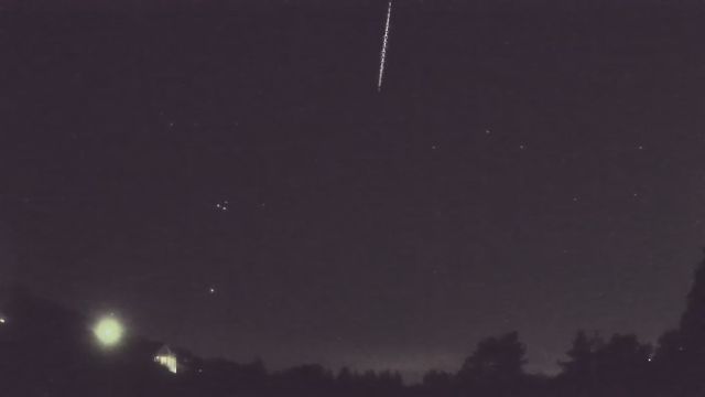 AMS90 meteor