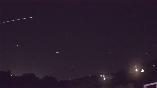 AMS90 meteor