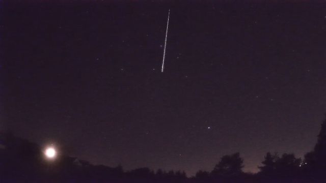 AMS90 meteor