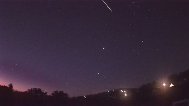 AMS90 meteor