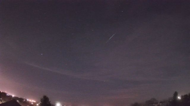 AMS90 meteor