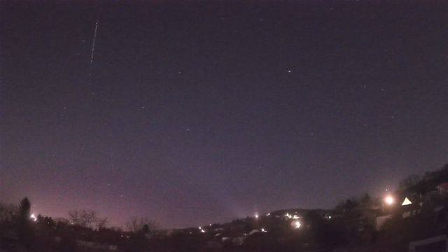 AMS90 meteor