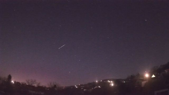 AMS90 meteor