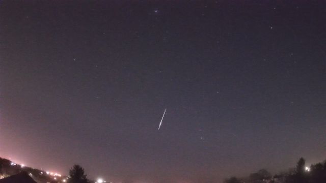 AMS90 meteor