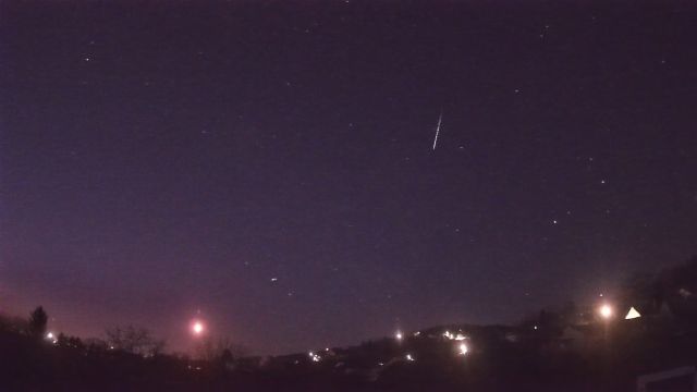 AMS90 meteor