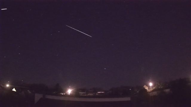 AMS90 meteor