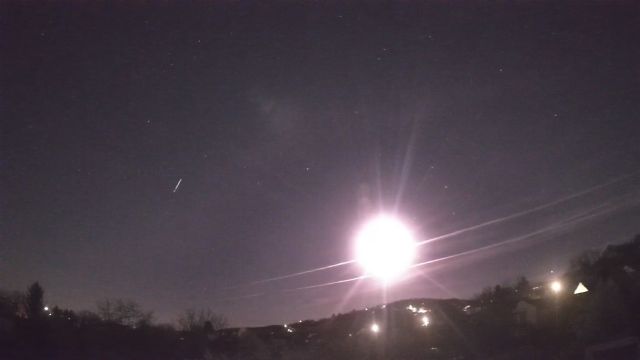 AMS90 meteor
