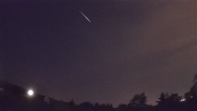 AMS90 meteor