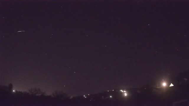 AMS90 meteor