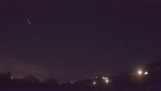 AMS90 meteor