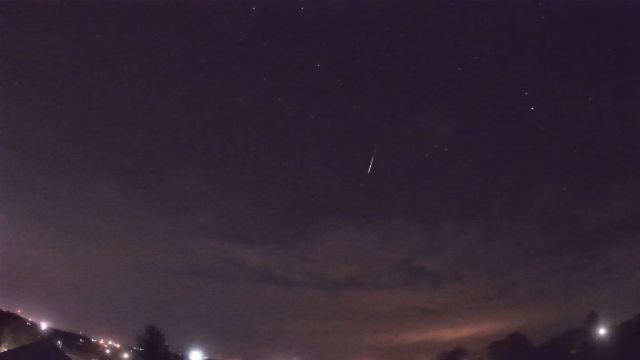 AMS90 meteor