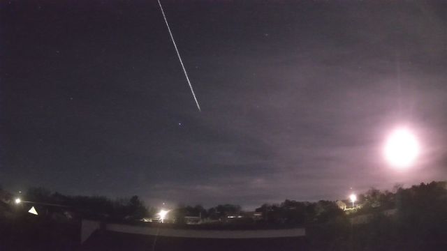 AMS90 meteor