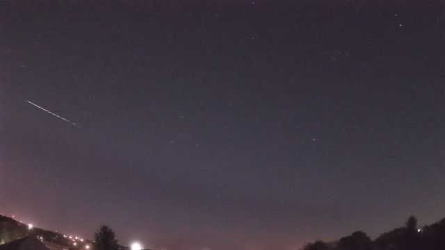 AMS90 meteor