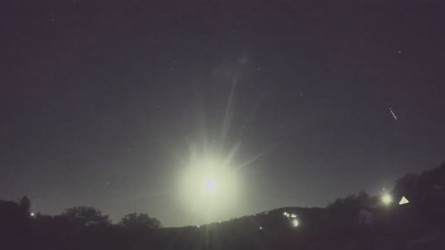AMS90 meteor