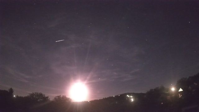 AMS90 meteor