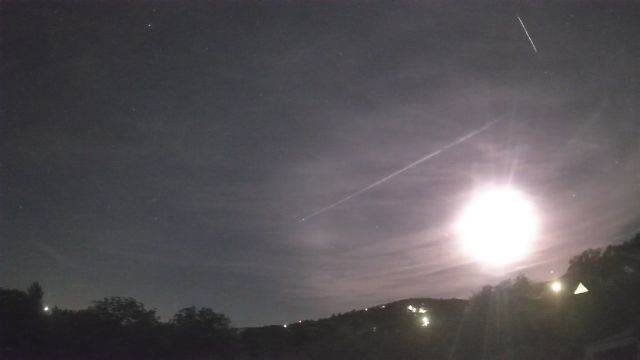 AMS90 meteor