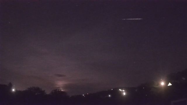 AMS90 meteor