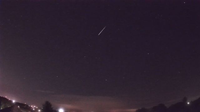 AMS90 meteor