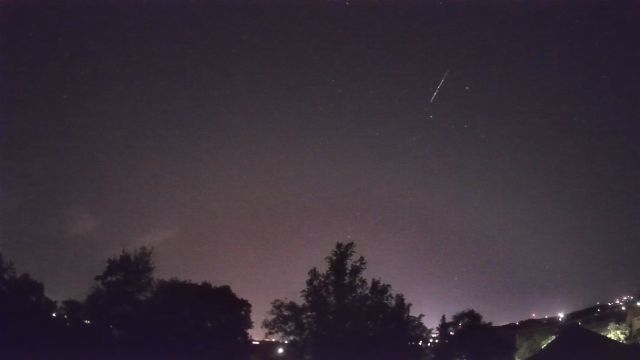 AMS90 meteor